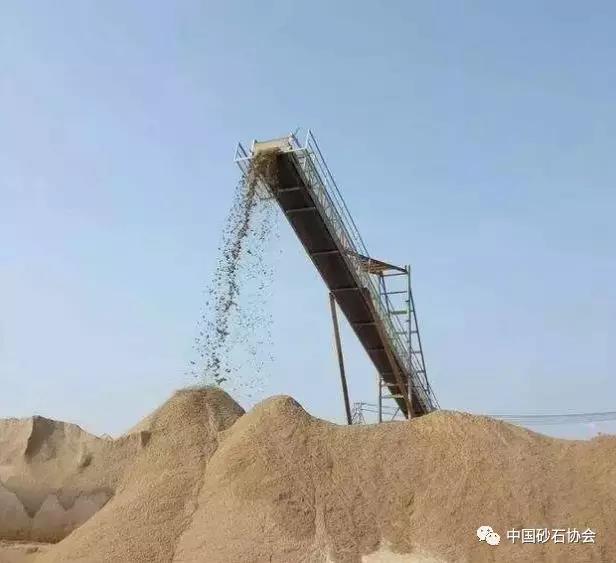 河砂禁采又開始，珠三角地區砂石價格何時回歸期待？！